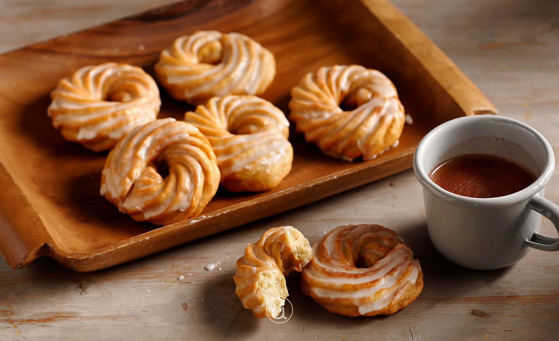 Cruller ο συγκλονιστικός λουκουμάς